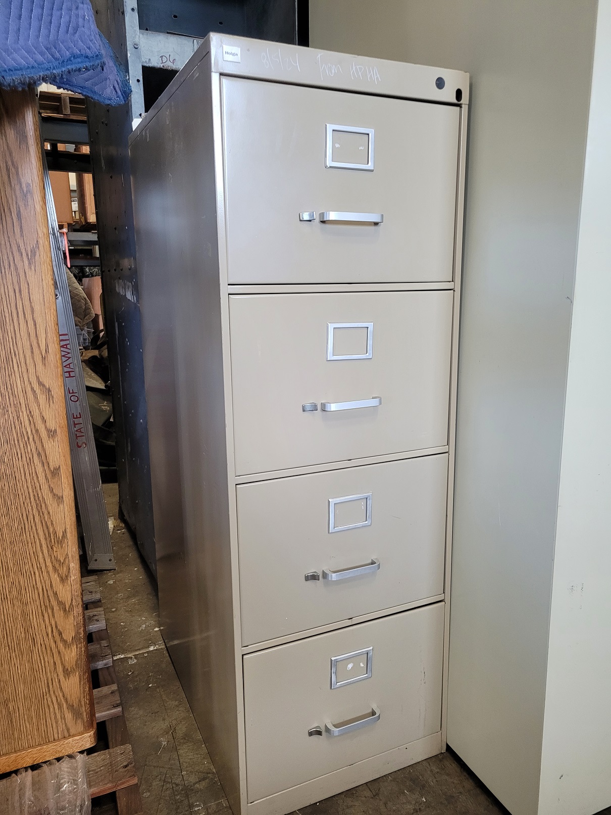 Cabinet 4 Drawer. No keys - Cabinet 4 Drawer. No keys